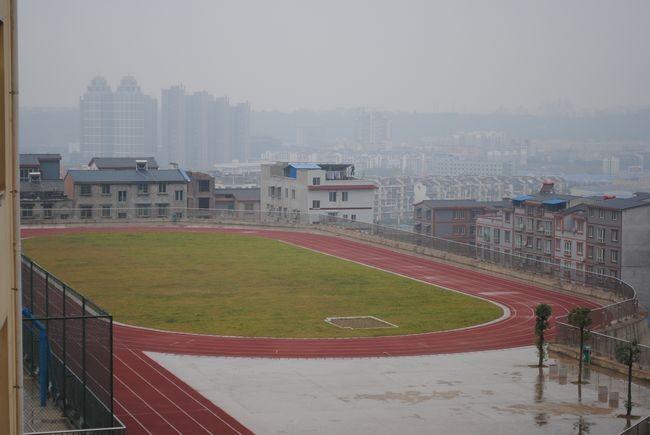 绵阳市游仙职业教育中心（游仙职业高级中学）草地足球场