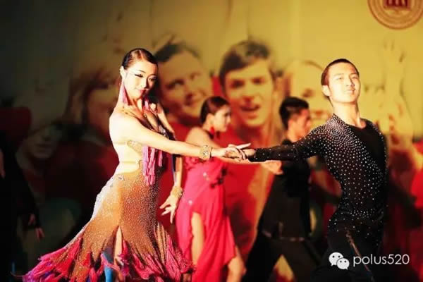 四川国际标榜职业学院舞蹈表演