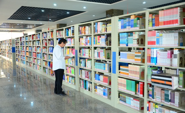 云南工程职业学院图书馆