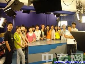 陕西青年职业学院广播电视节目实训室