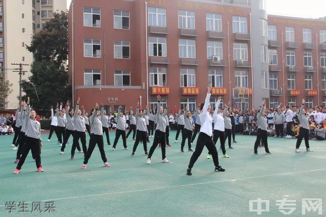 四川师范大学附属中学外国语学校学生风采