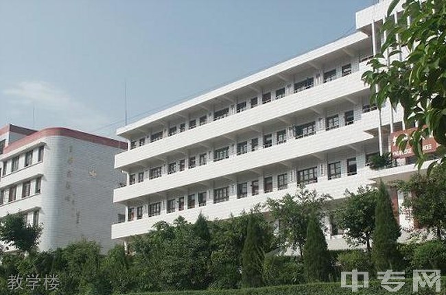 通江县实验中学教学楼