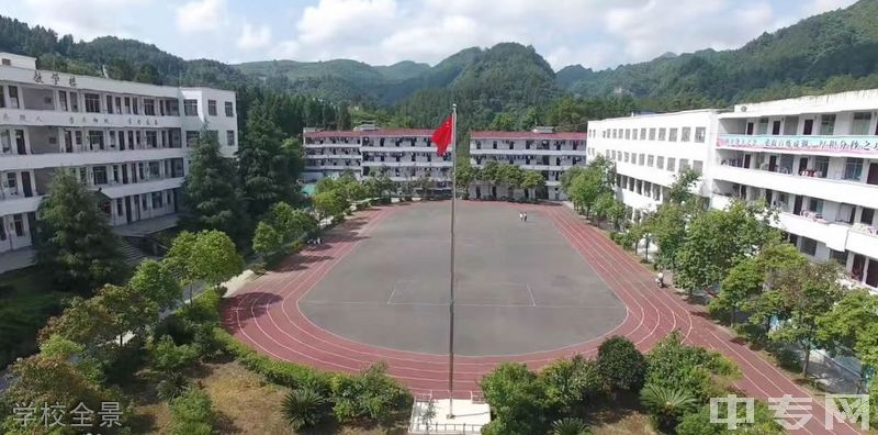 玉龙中学学校全景