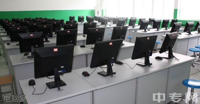 延安市安塞区高级中学电脑室