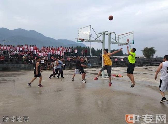 腾冲市固东中学篮球比赛