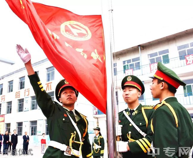 山西省忻州创奇学校升旗仪式