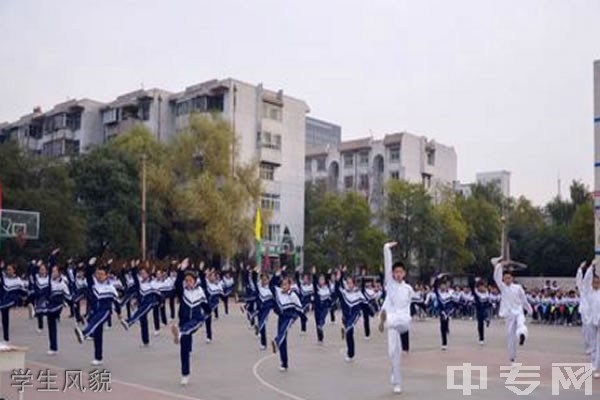 太原市外国语学校学生风貌