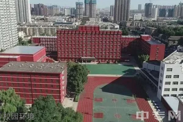 太原市十八中坝陵校区图片