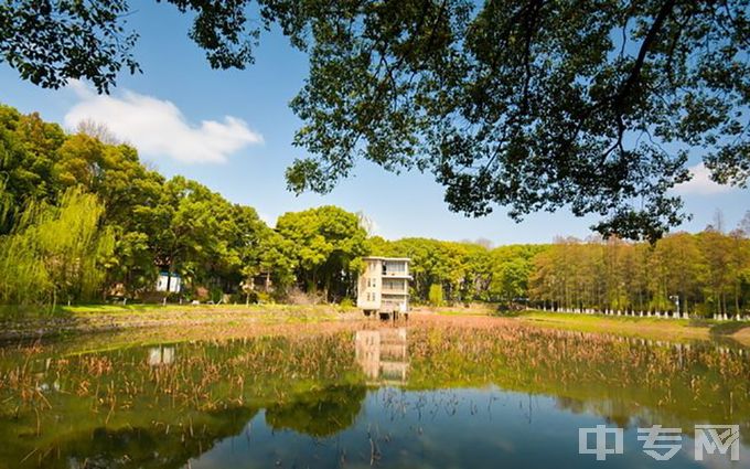 华中科技大学环境、寝室介绍