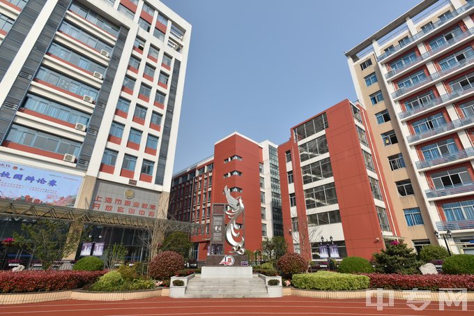 上海市工商外国语学校校园环境(2)