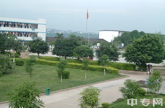 宁明县职业技术学校校园环境