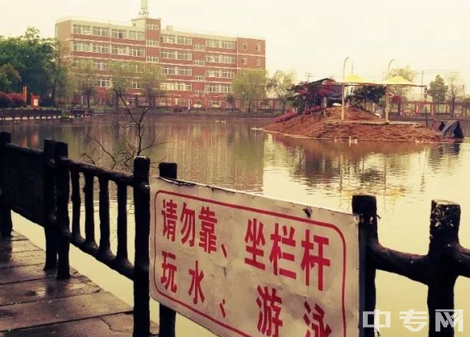 安庆市宜城科技学校校园环境