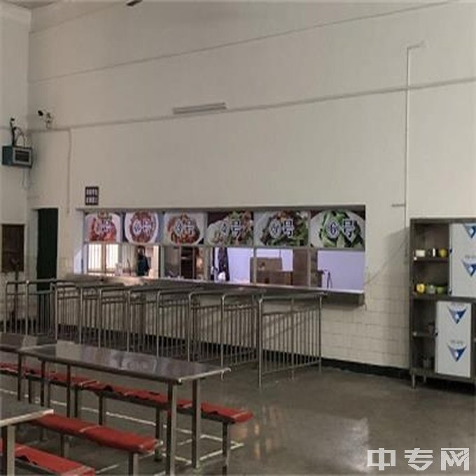 湖南省汽车技师学院食堂