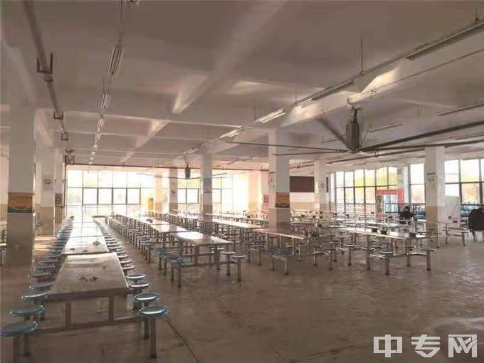 邵阳第二纺织机械厂技工学校运动场