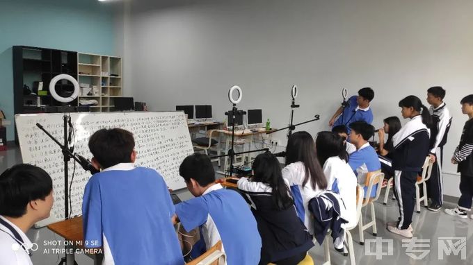 惠州市通用职业技术学校电商实训室