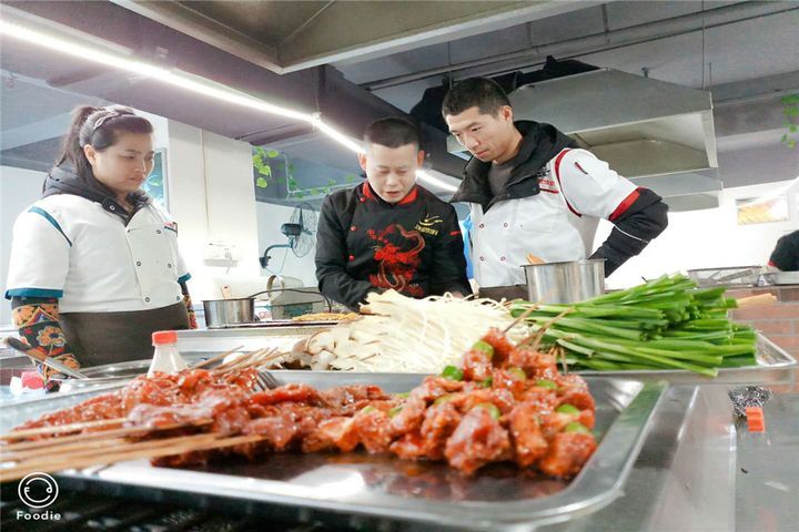 成都上匠餐饮环境