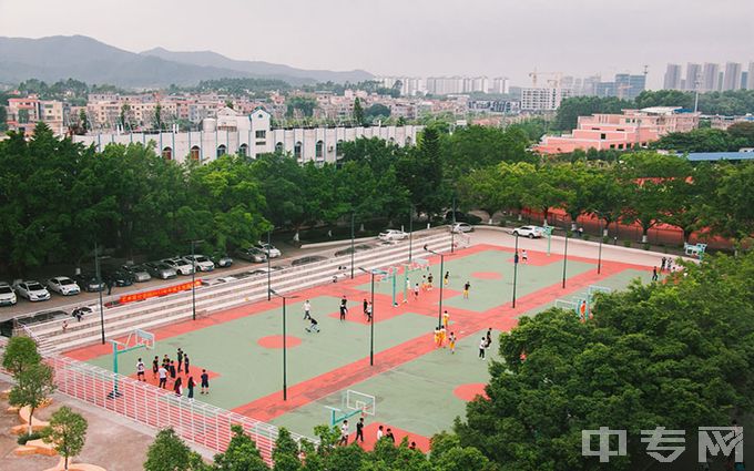 广州康大职业技术学院-体育设施01