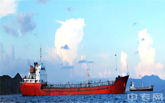 武汉航海职业技术学院-航海舰船2