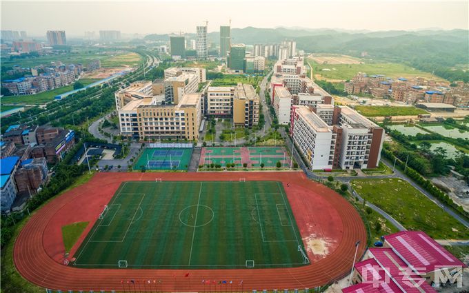 广西艺术学院-足球场