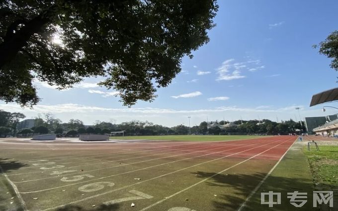 成都体育学院-运动场