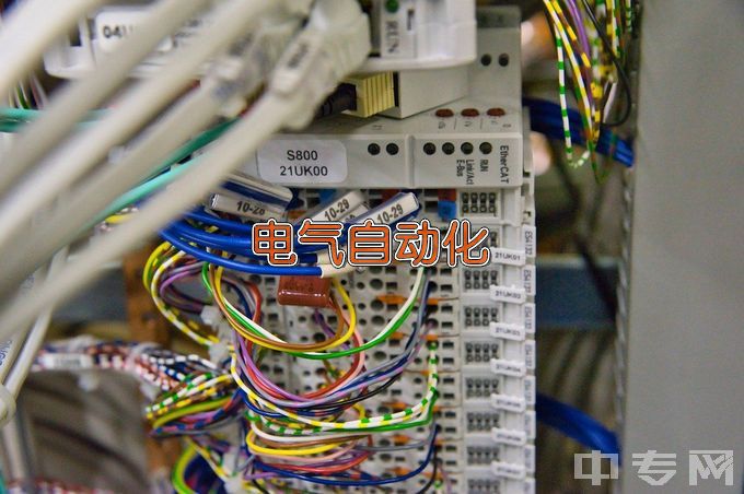 广西柳州化工技工学校电气自动化设备安装与维修